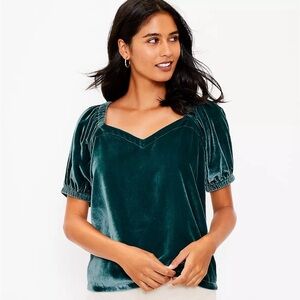 NWT Loft Emerald Green Crushed Velvet Blouse Puff Sleeve Sz S Top Layers